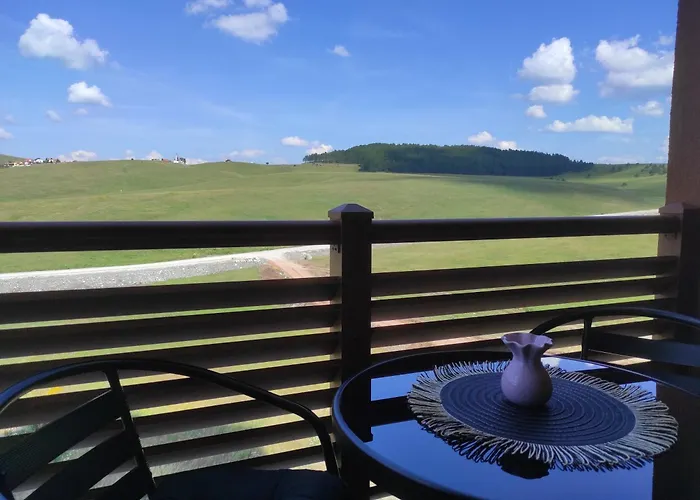 아파트 Mitic, Katalina 3 *