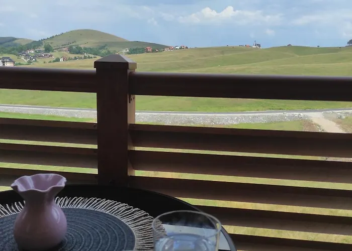 Mitic, Katalina 3 Apartment