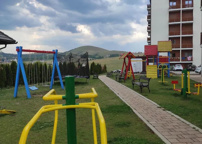 아파트 Mitic, Katalina 3 즐라티보